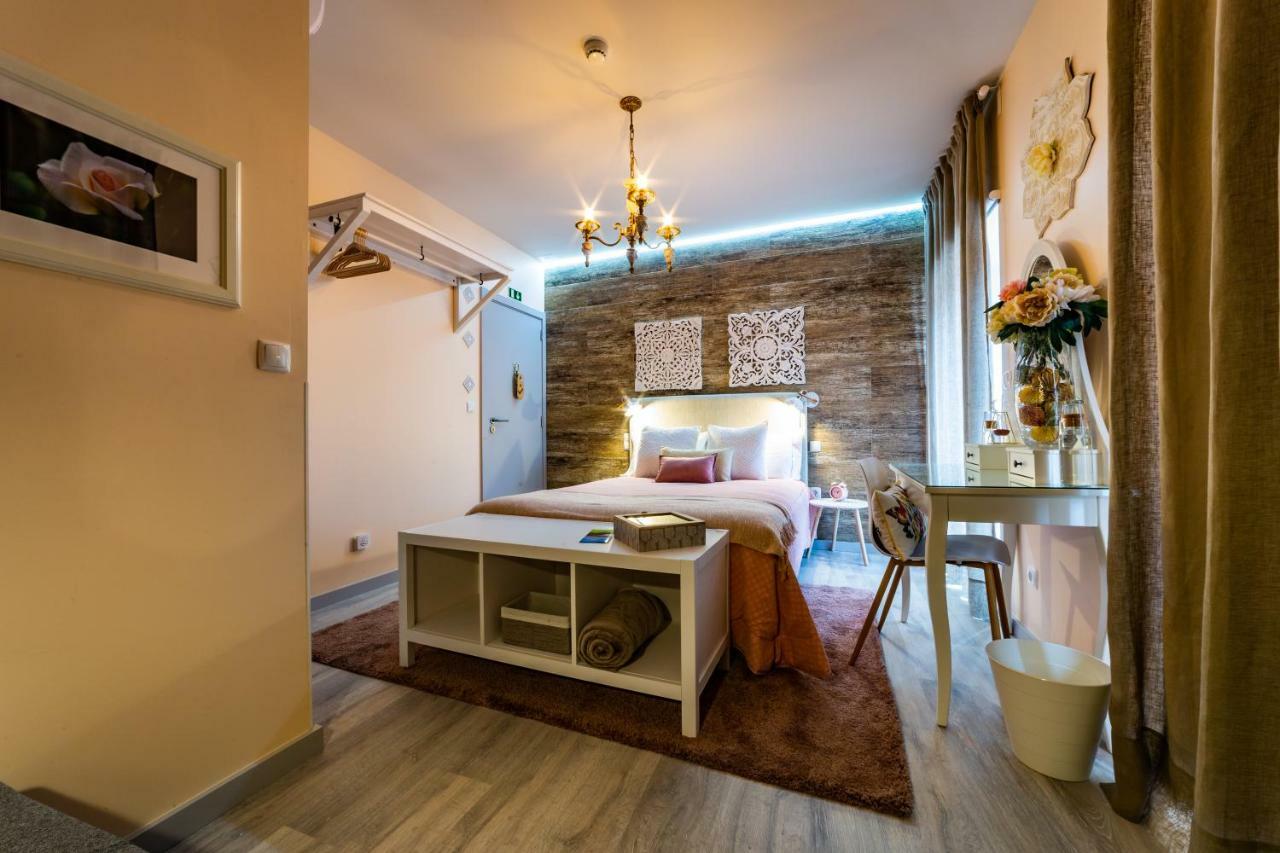 לינה וארוחת בוקר מדלנה My Bed In Pico מראה חיצוני תמונה